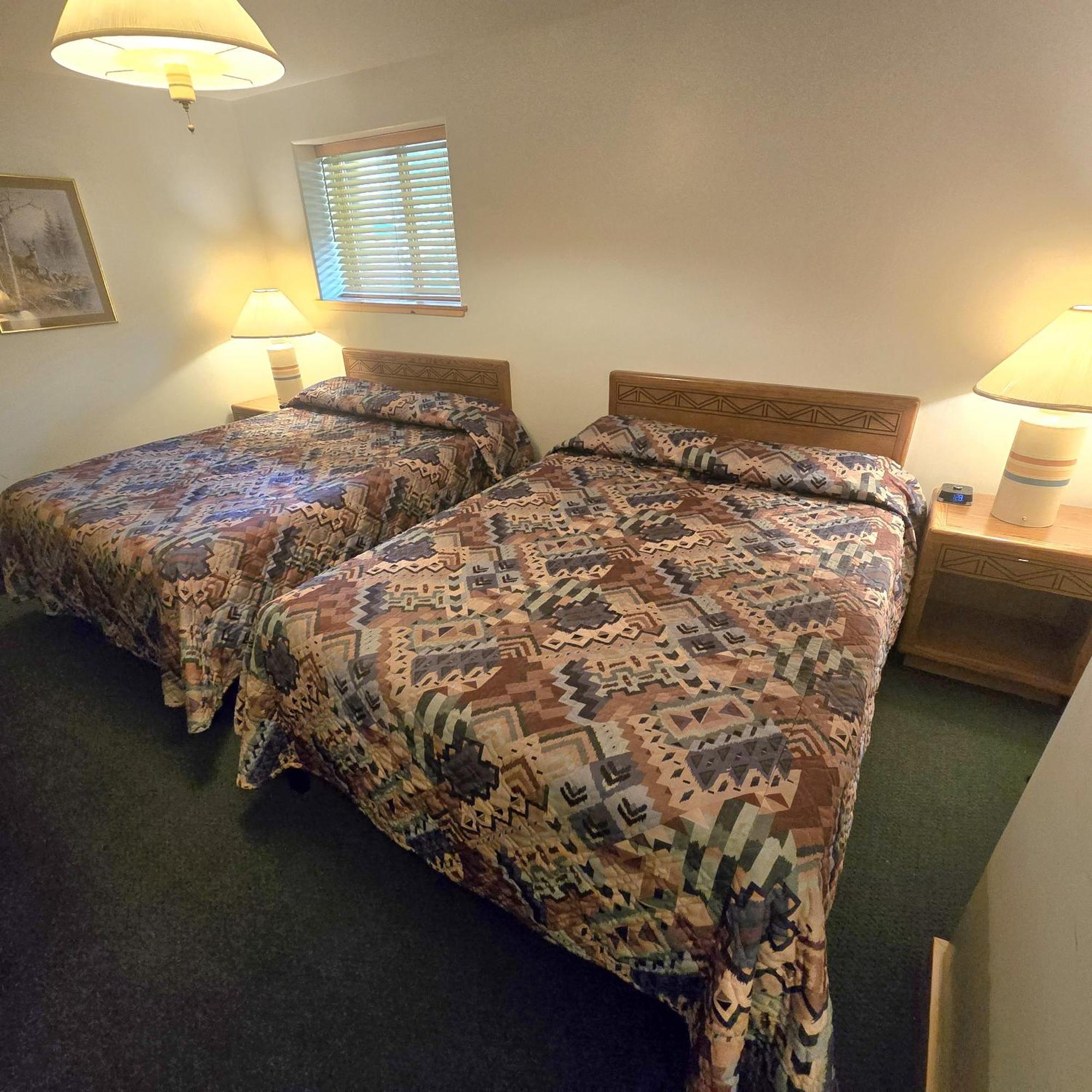 Jared'S Wild Rose Ranch Resort ไอส์แลนด์พาร์ก ห้อง รูปภาพ