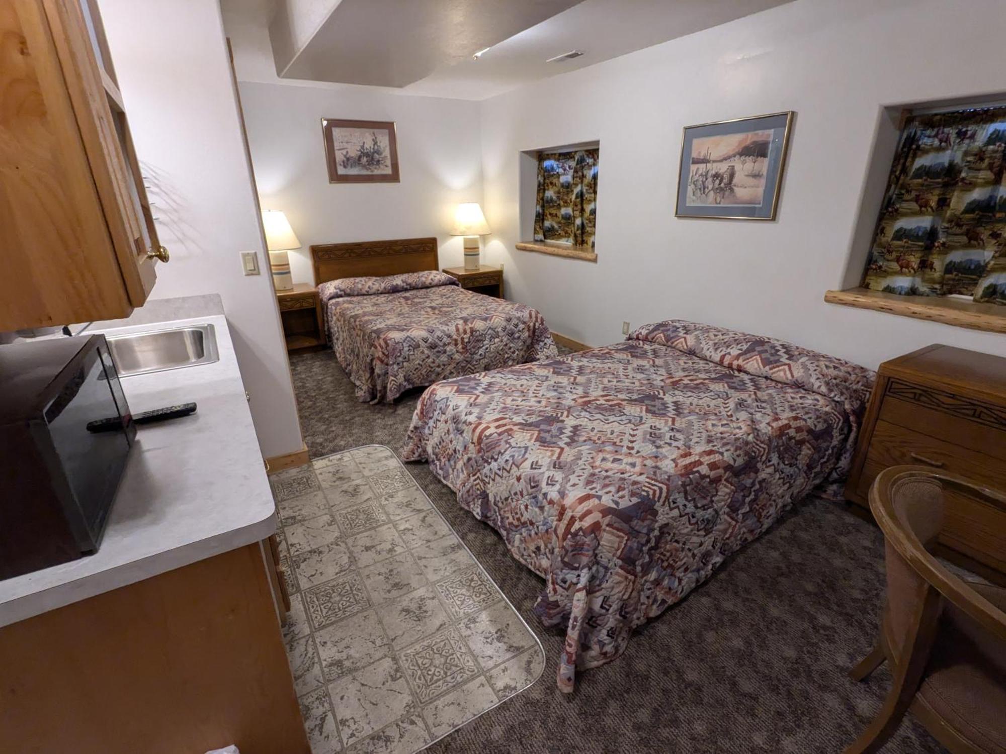 Jared'S Wild Rose Ranch Resort ไอส์แลนด์พาร์ก ห้อง รูปภาพ