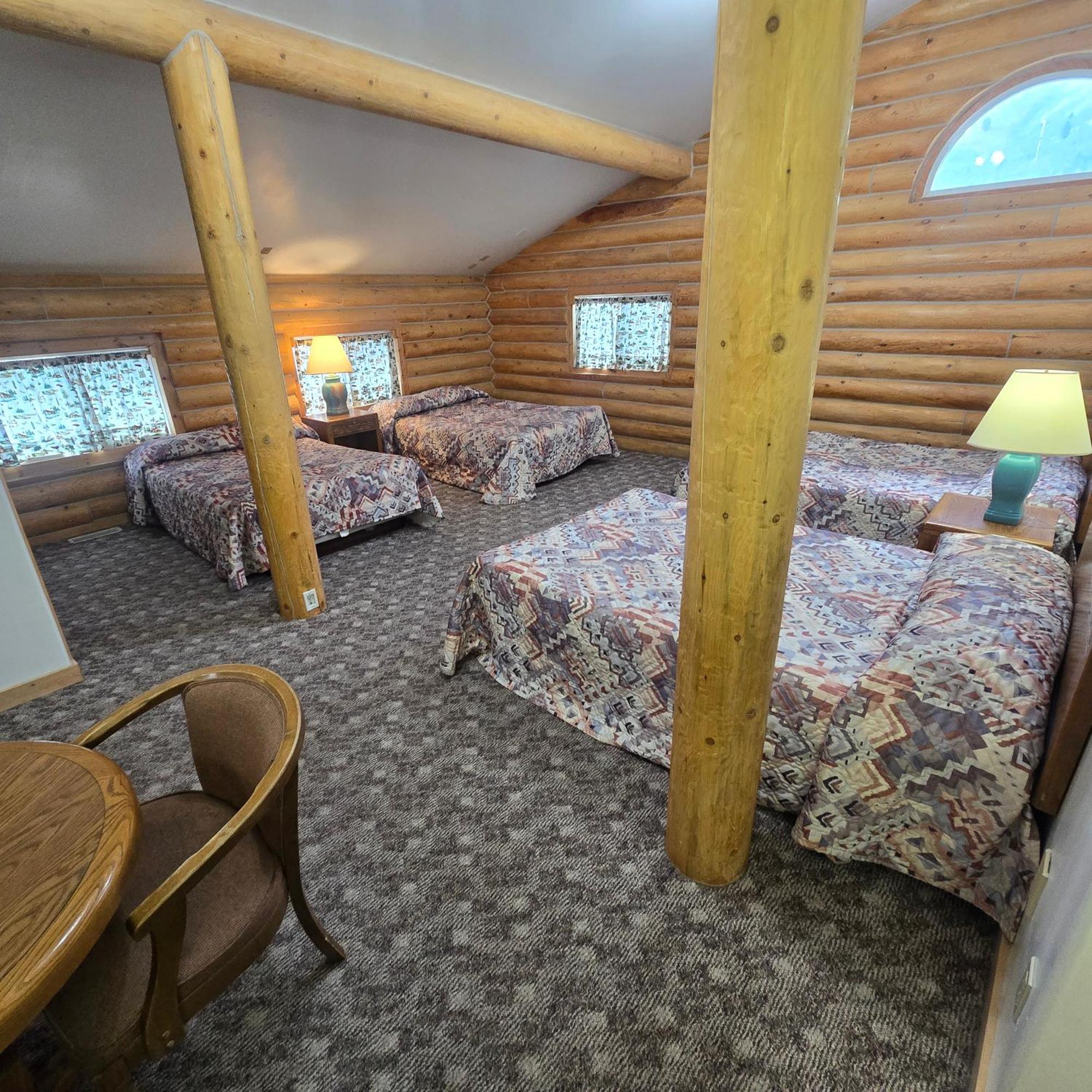 Jared'S Wild Rose Ranch Resort ไอส์แลนด์พาร์ก ห้อง รูปภาพ